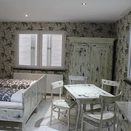 Gaestehaus Mama Vendégház