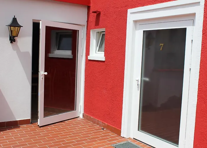 Konukevi Gaestehaus Mama 3*